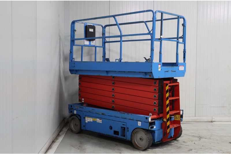 Mantall XE140W - Plataforma de Tijera/ Plataforma de tesoura: foto 5 Mantall XE140W - Plataforma de Tijera/ Plataforma de tesoura: foto 5