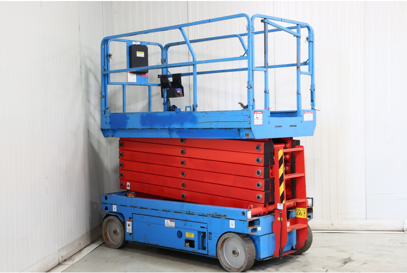 Mantall XE140W - Plataforma de Tijera/ Plataforma de tesoura: foto 5 Mantall XE140W - Plataforma de Tijera/ Plataforma de tesoura: foto 5