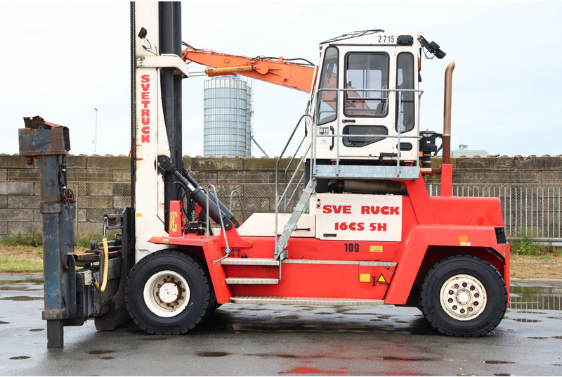 Svetruck 16CS5H - Empilhador a diesel: foto 5 Svetruck 16CS5H - Empilhador a diesel: foto 5