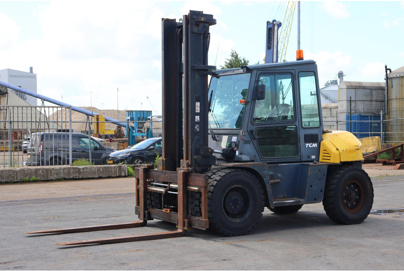 TCM FD80-2 - Empilhador a diesel: foto 4 TCM FD80-2 - Empilhador a diesel: foto 4