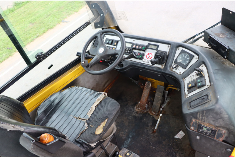 Terberg BC182 - Tractor de terminal: foto 2 Terberg BC182 - Tractor de terminal: foto 2