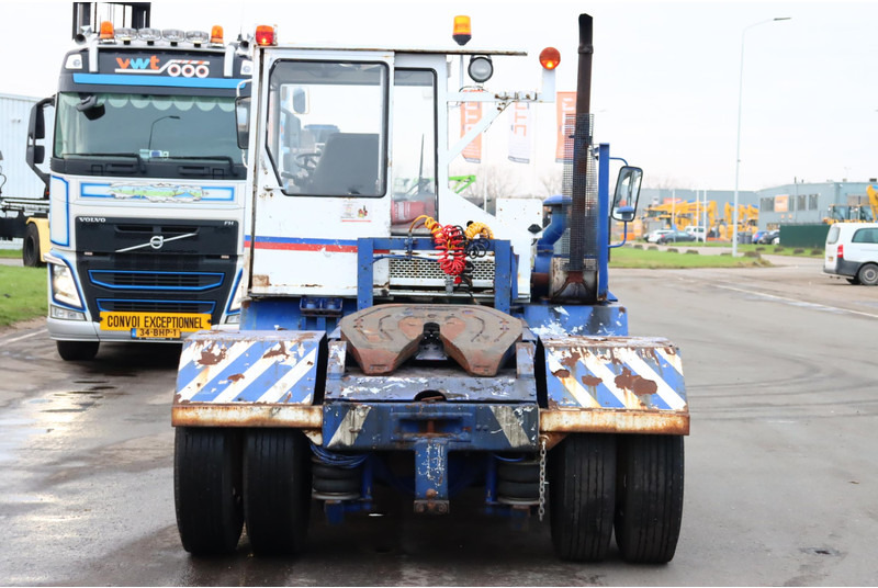 Tractor de terminal Terberg TRT89: foto 6