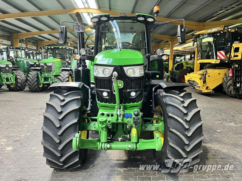 John Deere 6155M - Trator: foto 2 John Deere 6155M - Trator: foto 2