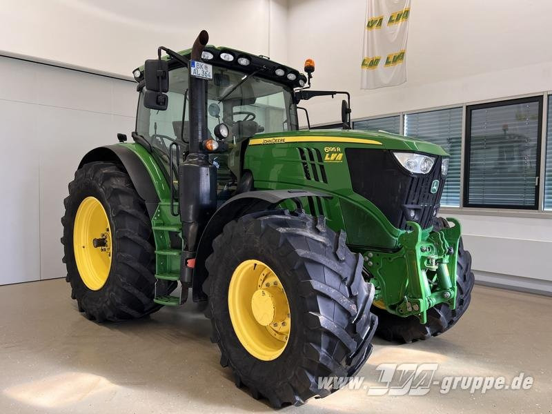 John Deere 6195R - Trator: foto 3 John Deere 6195R - Trator: foto 3