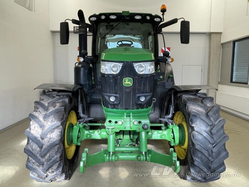 John Deere 6215R - Trator: foto 4 John Deere 6215R - Trator: foto 4
