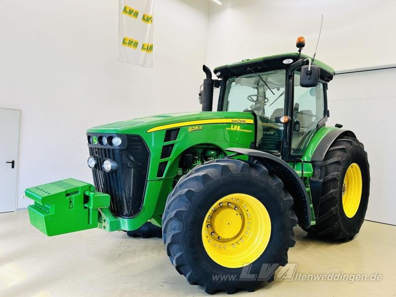 John Deere 8295R - Trator: foto 1 John Deere 8295R - Trator: foto 1