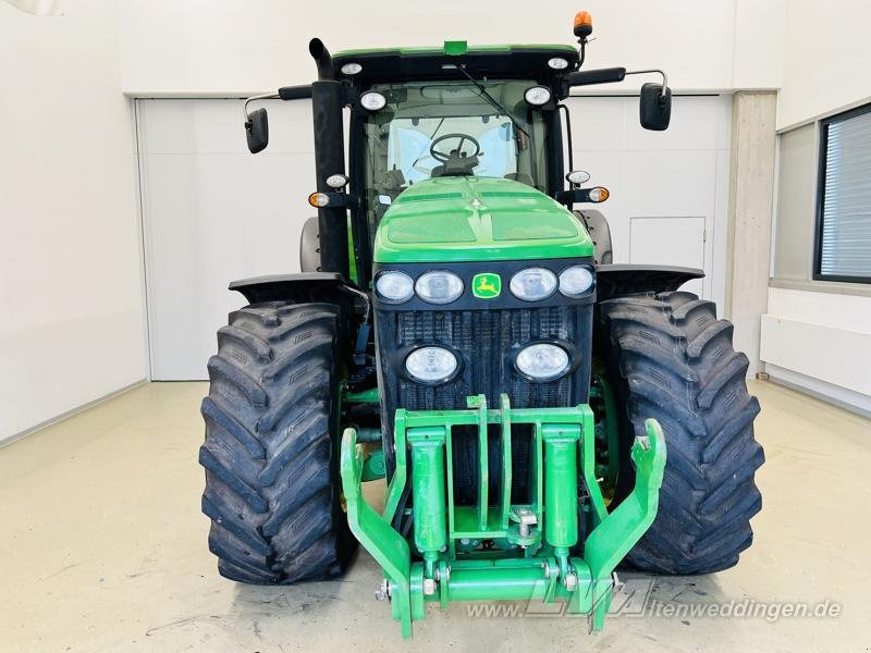 John Deere 8320R - Trator: foto 3 John Deere 8320R - Trator: foto 3