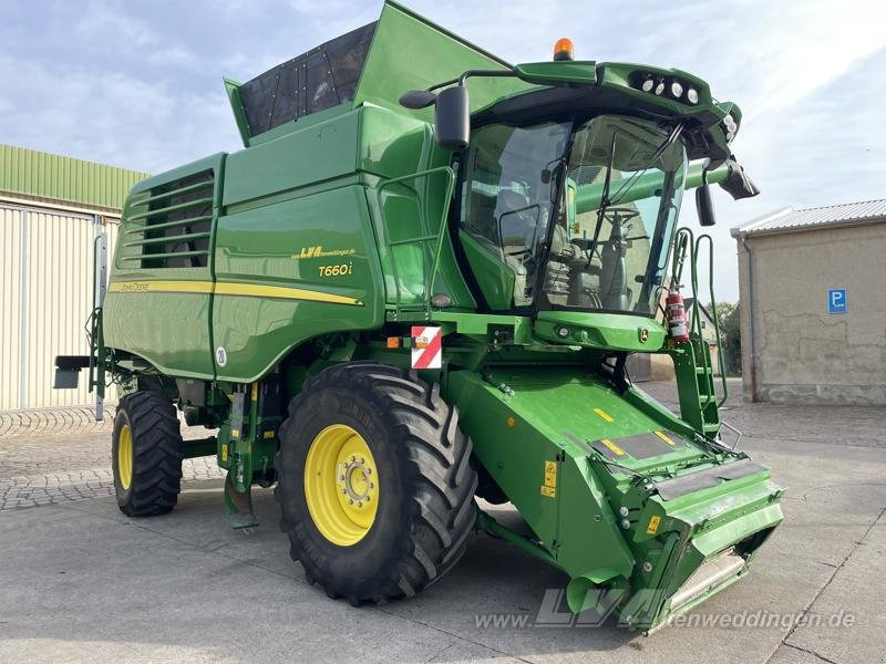 John Deere T660i - Ceifeira debulhadora: foto 2 John Deere T660i - Ceifeira debulhadora: foto 2