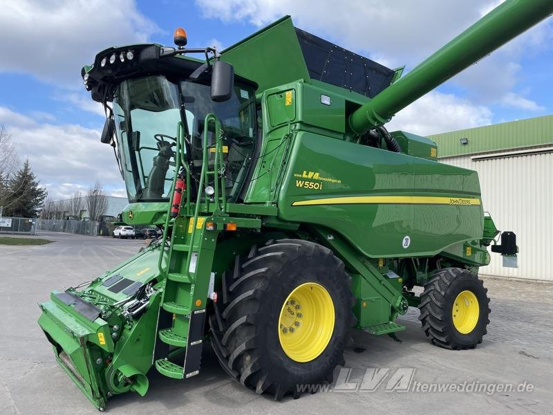 John Deere W550 - Ceifeira debulhadora: foto 1 John Deere W550 - Ceifeira debulhadora: foto 1