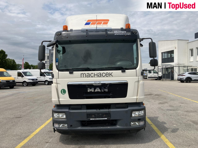 MAN TGM 12.290 4X2 LL - Camião chassi: foto 2 MAN TGM 12.290 4X2 LL - Camião chassi: foto 2