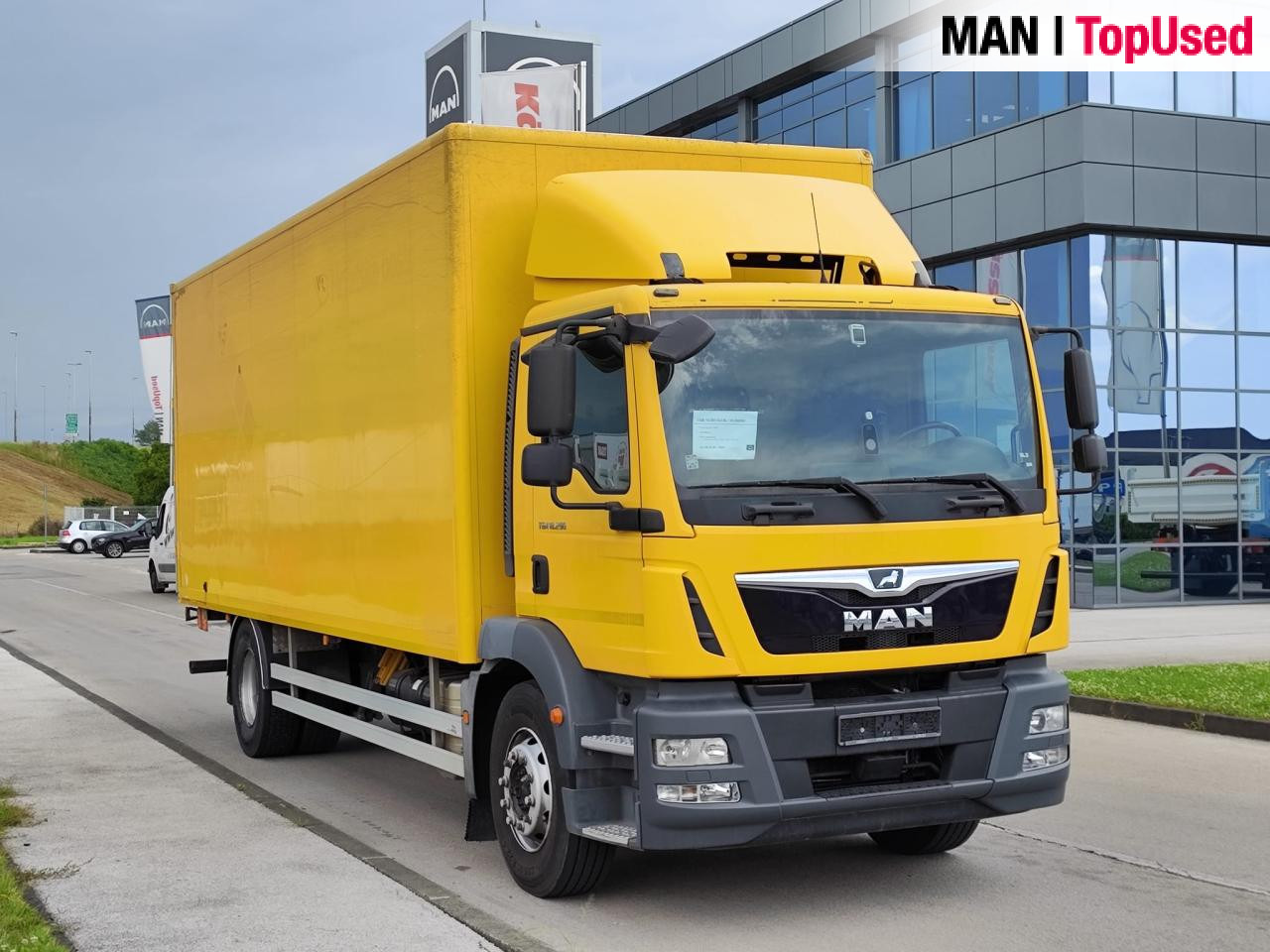 MAN TGM 18.290 4X2 BL - Camião furgão: foto 1 MAN TGM 18.290 4X2 BL - Camião furgão: foto 1