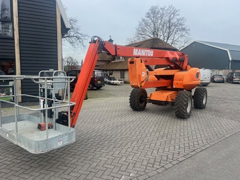 MANITOU AJT 200 articulated boomlift - Plataforma aérea: foto 2 MANITOU AJT 200 articulated boomlift - Plataforma aérea: foto 2