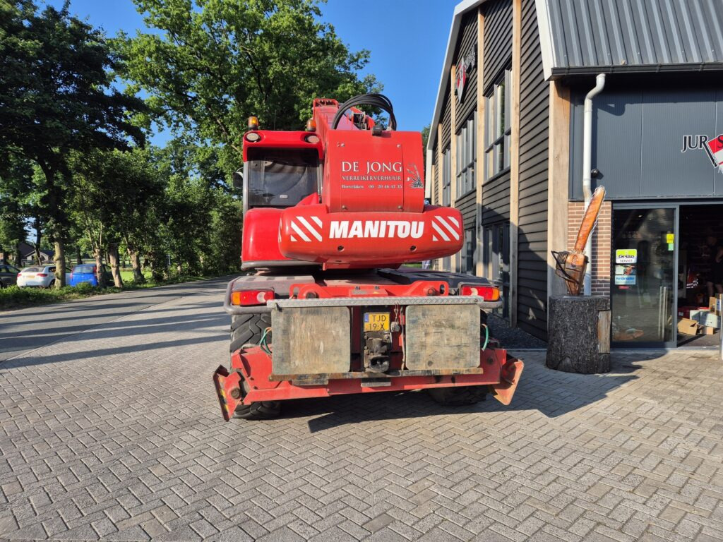 MANITOU MRT 2150+ privilege - Empilhador telescópico: foto 4 MANITOU MRT 2150+ privilege - Empilhador telescópico: foto 4