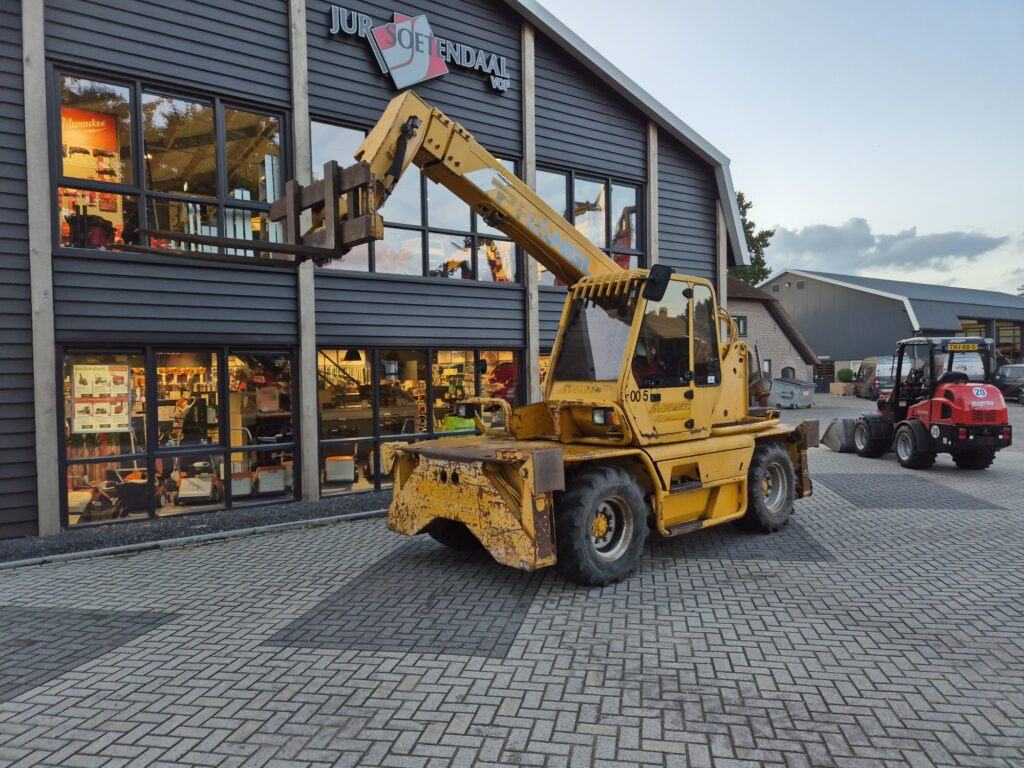 MERLO Roto 30.13 - Empilhador telescópico: foto 2 MERLO Roto 30.13 - Empilhador telescópico: foto 2