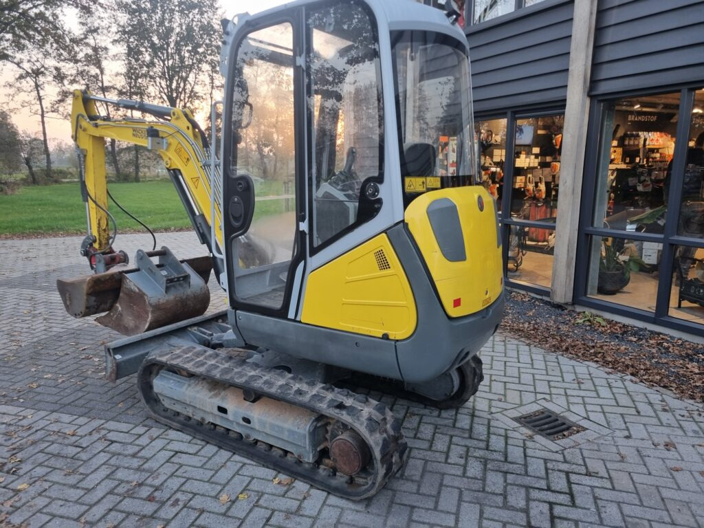 WACKER NEUSON ET24 minidigger - Mini escavadeira: foto 3 WACKER NEUSON ET24 minidigger - Mini escavadeira: foto 3