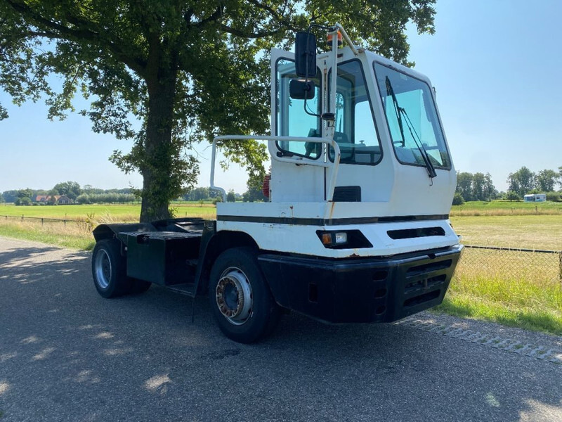 Terberg YT 182 TERMINAL TRUCK | AIRCO | 23826 HOURS | - Tractor de terminal: foto 2 Terberg YT 182 TERMINAL TRUCK | AIRCO | 23826 HOURS | - Tractor de terminal: foto 2