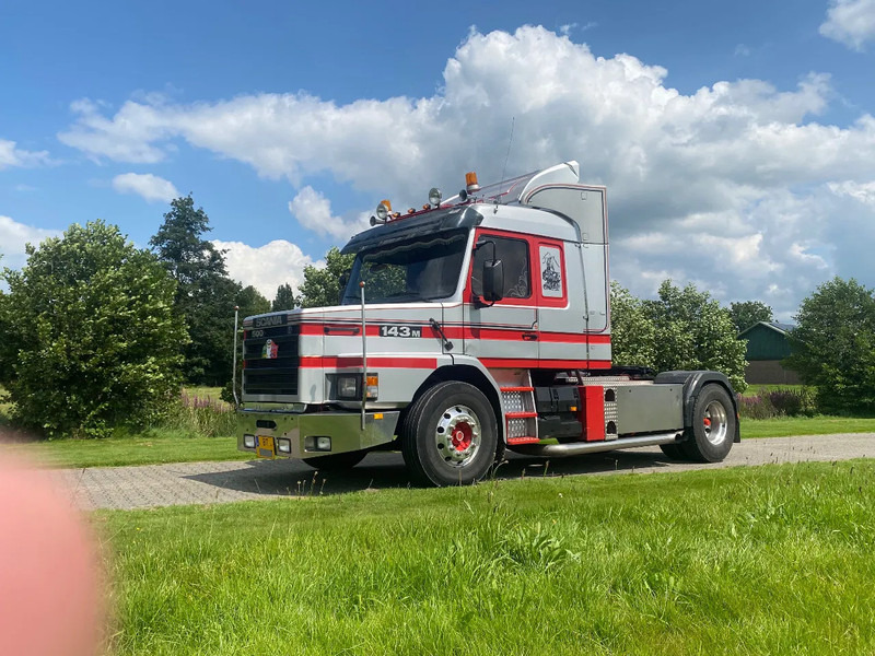 Scania T143-500 V8 | 4x2 | 4350 mm WHEELBASE | TOP CONDITION !!! - Tractor: foto 1 Scania T143-500 V8 | 4x2 | 4350 mm WHEELBASE | TOP CONDITION !!! - Tractor: foto 1