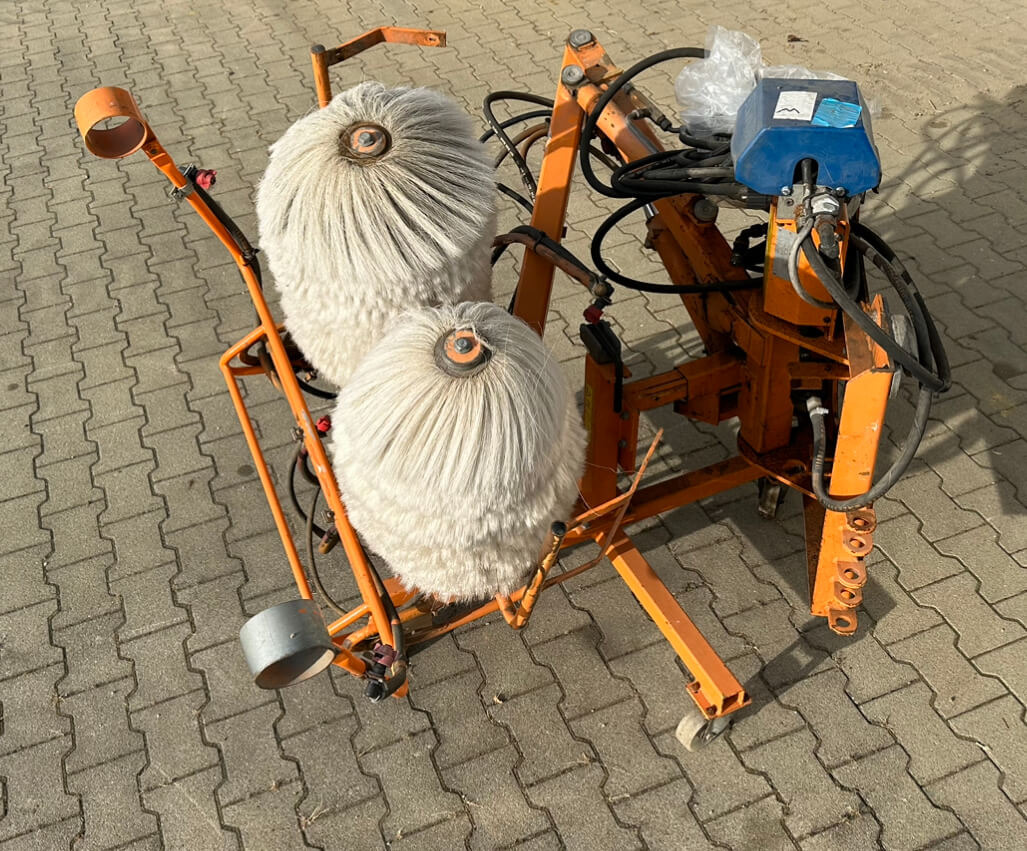 Vassoura Unimog Leitpfostenwaschgerät  Schmidt RPS-H: foto 7 Vassoura Unimog Leitpfostenwaschgerät  Schmidt RPS-H: foto 7