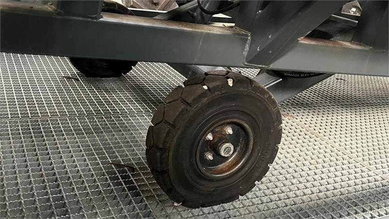 BEAR 10.0 Læsserampe stærk model til 10.000KG - Rampa de carregamento: foto 2 BEAR 10.0 Læsserampe stærk model til 10.000KG - Rampa de carregamento: foto 2