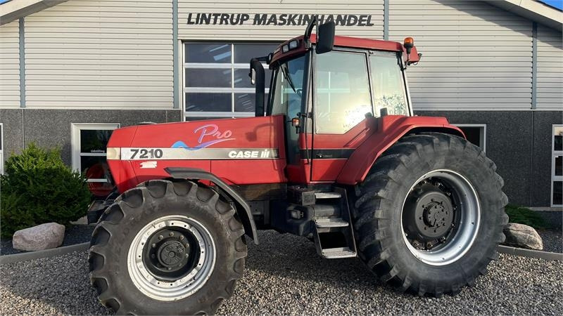 Case IH Magnum 7210 PRO PRO model, og en ejers traktor fra - Trator: foto 1 Case IH Magnum 7210 PRO PRO model, og en ejers traktor fra - Trator: foto 1