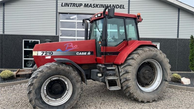 Case IH Magnum 7210 PRO PRO model, og en ejers traktor fra - Trator: foto 1 Case IH Magnum 7210 PRO PRO model, og en ejers traktor fra - Trator: foto 1
