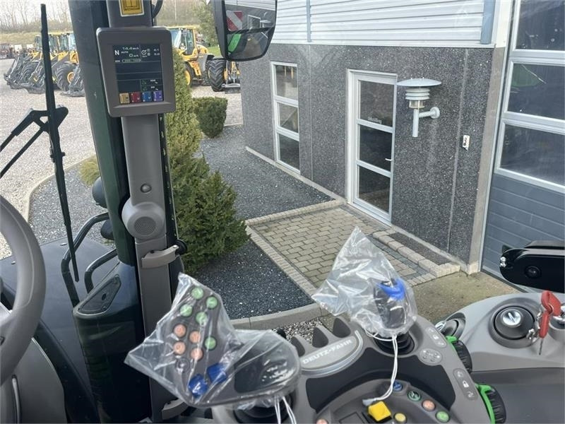 Deutz-fahr 9340 TTV WARRIOR, New and unused tractor - Trator: foto 5 Deutz-fahr 9340 TTV WARRIOR, New and unused tractor - Trator: foto 5