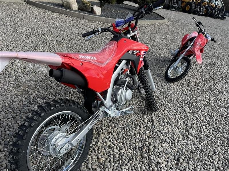 Honda CRF 125 FB Den helt nye model - Quadriciclo: foto 5 Honda CRF 125 FB Den helt nye model - Quadriciclo: foto 5