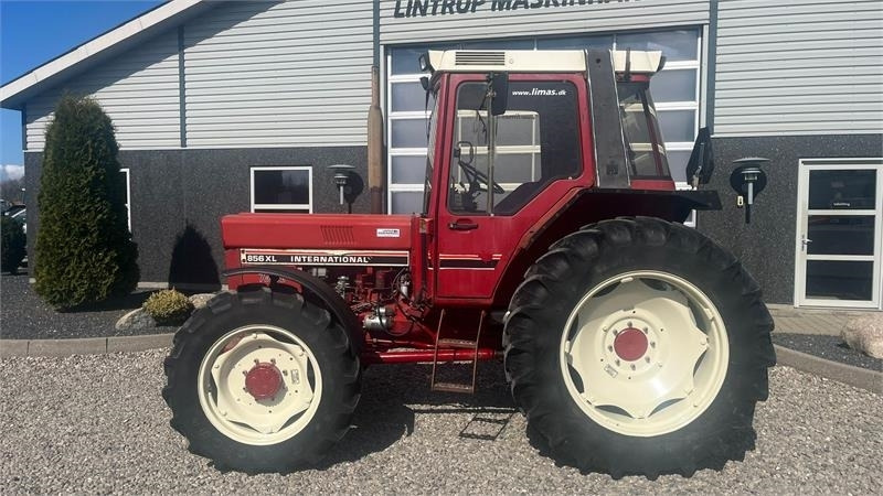 Trator IH 856XL Med gode dæk: foto 8