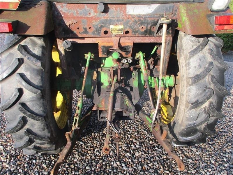 John Deere 2040 S - Trator: foto 4 John Deere 2040 S - Trator: foto 4