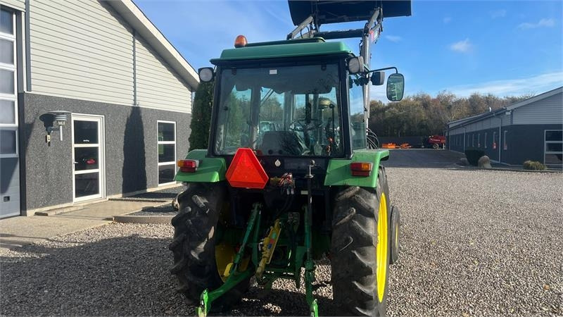 Trator John Deere 2850 Med frontlæsser: foto 15