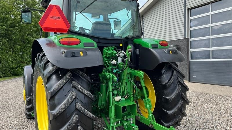 John Deere 6135R Krybegear, frontlift, TLS Affjedret foraksel - Trator: foto 3 John Deere 6135R Krybegear, frontlift, TLS Affjedret foraksel - Trator: foto 3