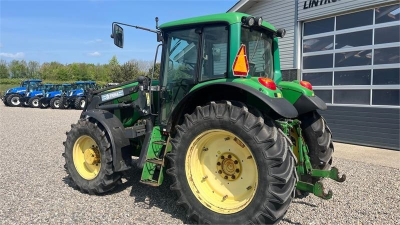 John Deere 6620 AP Med frontlæsser. - Trator: foto 3 John Deere 6620 AP Med frontlæsser. - Trator: foto 3