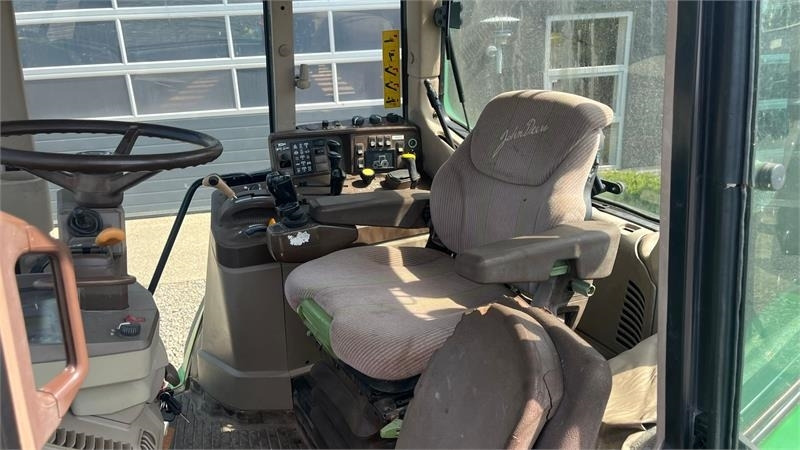 John Deere 6620 AP Med frontlæsser. - Trator: foto 5 John Deere 6620 AP Med frontlæsser. - Trator: foto 5