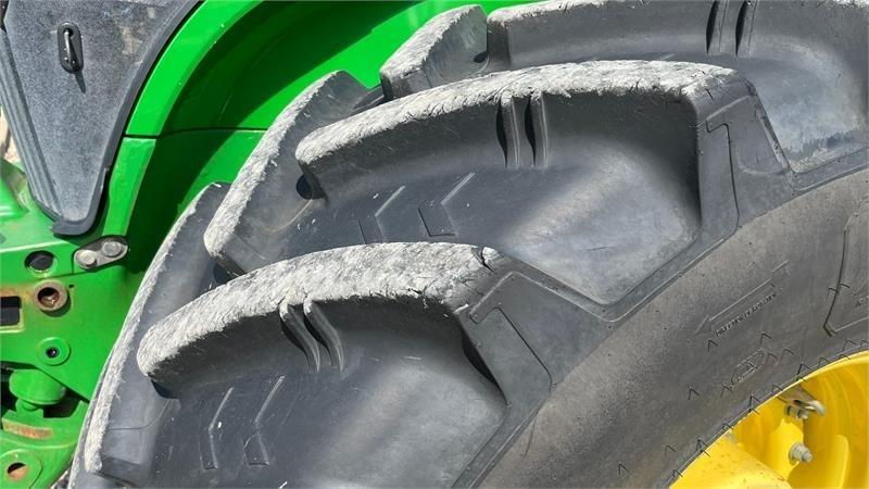 John Deere 7280R Næsten nye dæk, Autopower og frontlift samt - Trator: foto 4 John Deere 7280R Næsten nye dæk, Autopower og frontlift samt - Trator: foto 4