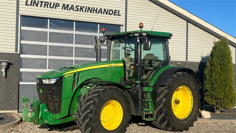 John Deere 8370R Med frontlift og fuld servicehistorik - Trator: foto 2 John Deere 8370R Med frontlift og fuld servicehistorik - Trator: foto 2