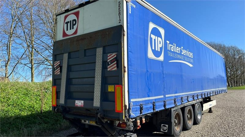 Krone Sættevogn med lift i bag SDP 27 eLB4-CS med lift i - Semi-reboque de lona: foto 4 Krone Sættevogn med lift i bag SDP 27 eLB4-CS med lift i - Semi-reboque de lona: foto 4