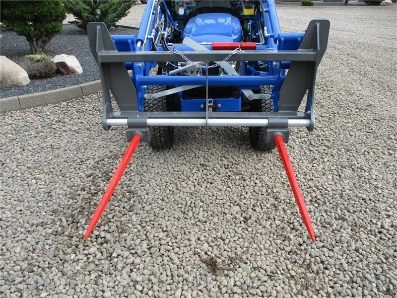 Limas Halm spyd Opklappelig Mini halmspyd med op klap - Balde para Máquina de construção: foto 3 Limas Halm spyd Opklappelig Mini halmspyd med op klap - Balde para Máquina de construção: foto 3