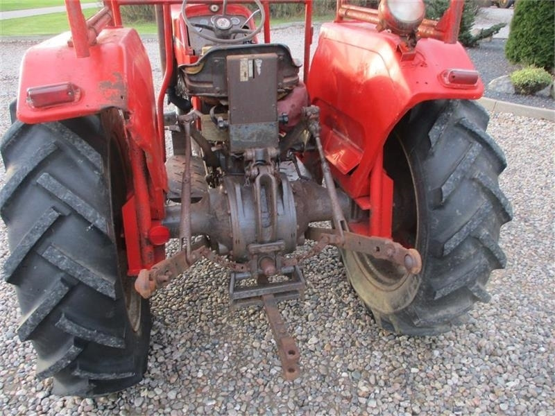 Massey Ferguson 165 - Trator: foto 4 Massey Ferguson 165 - Trator: foto 4