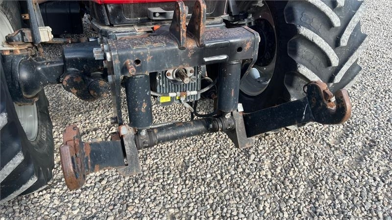 Massey Ferguson 6499 Dynashift med frontlift og frontpto - Trator: foto 4 Massey Ferguson 6499 Dynashift med frontlift og frontpto - Trator: foto 4