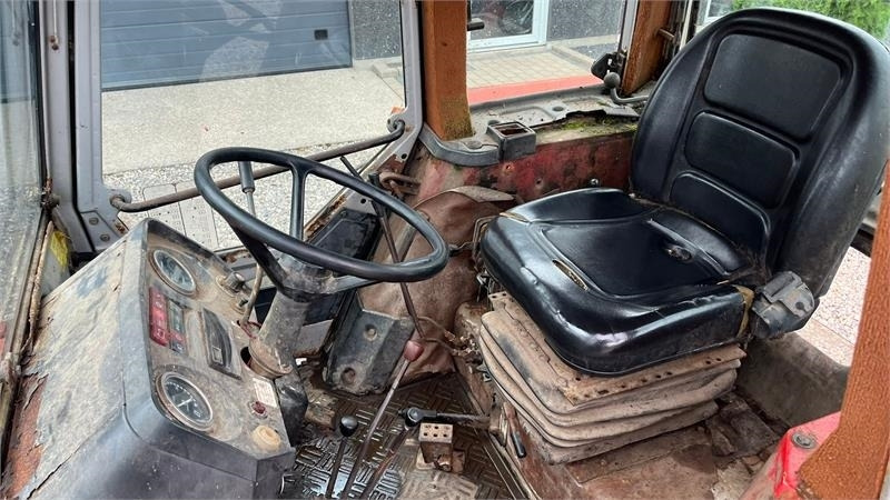 Trator Massey Ferguson 690 Speedshift med frontlæsser: foto 11