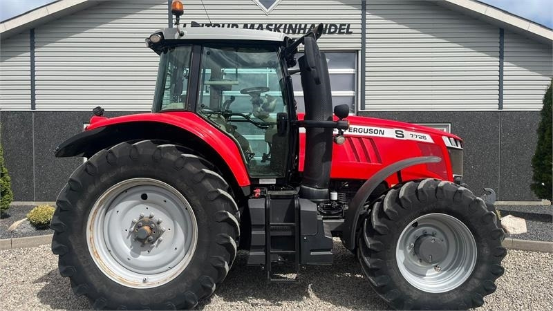Trator Massey Ferguson 7726 S DynaVT Med frontlift: foto 11