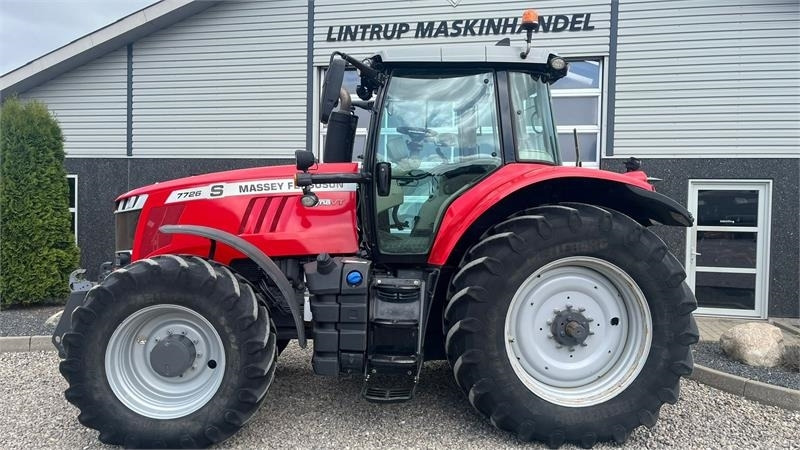 Trator Massey Ferguson 7726 S DynaVT Med frontlift: foto 13