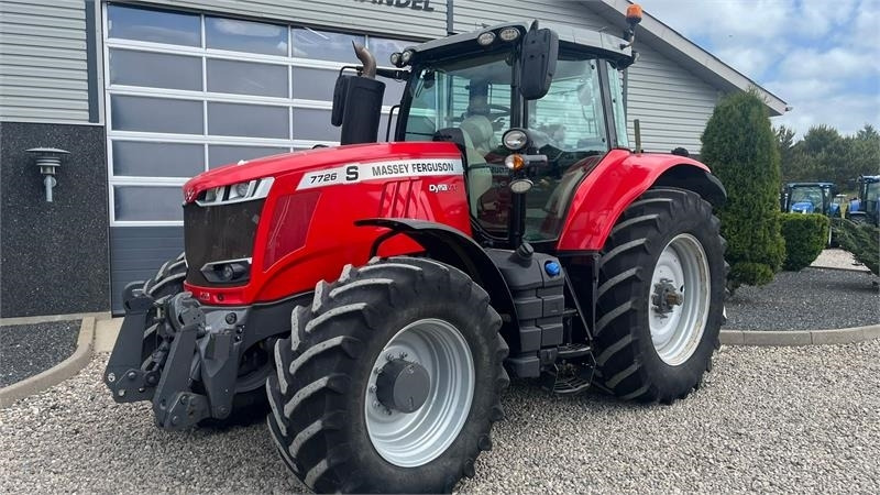 Massey Ferguson 7726 S DynaVT Med frontlift - Trator: foto 2 Massey Ferguson 7726 S DynaVT Med frontlift - Trator: foto 2