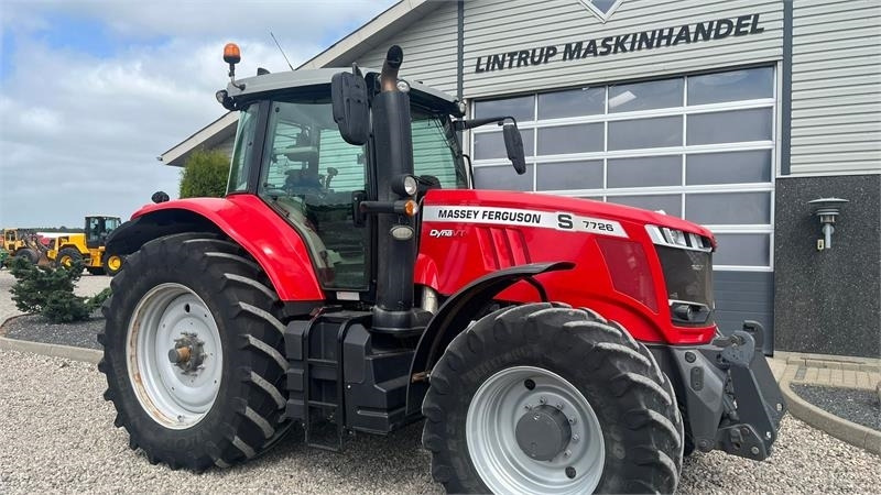 Trator Massey Ferguson 7726 S DynaVT Med frontlift: foto 18