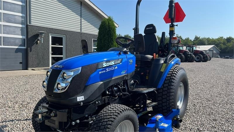 Solis 26 HST Hydrostat Turf hjul og klipperbord - Trator: foto 3 Solis 26 HST Hydrostat Turf hjul og klipperbord - Trator: foto 3