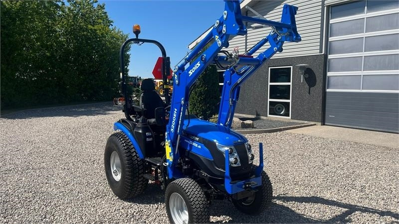 Locação financeira de Solis H26 HST Turfdæk og Frontlæsser  Solis H26 HST Turfdæk og Frontlæsser: foto 20