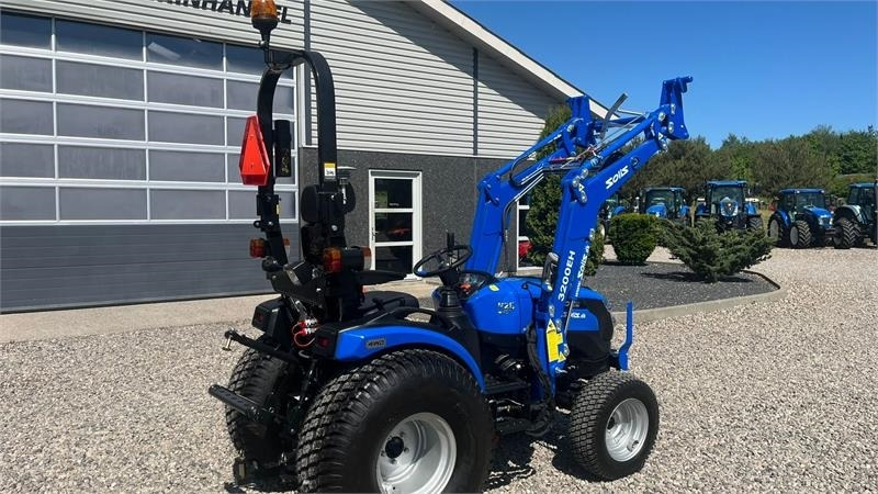 Trator Solis H26 HST Turfdæk og Frontlæsser: foto 16 Trator Solis H26 HST Turfdæk og Frontlæsser: foto 16