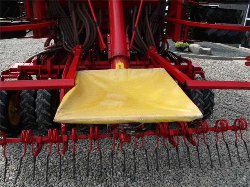 Vaderstad Rapid A800 S med fylde snegl, stor såsæt til små p - Semeadeira: foto 5 Vaderstad Rapid A800 S med fylde snegl, stor såsæt til små p - Semeadeira: foto 5