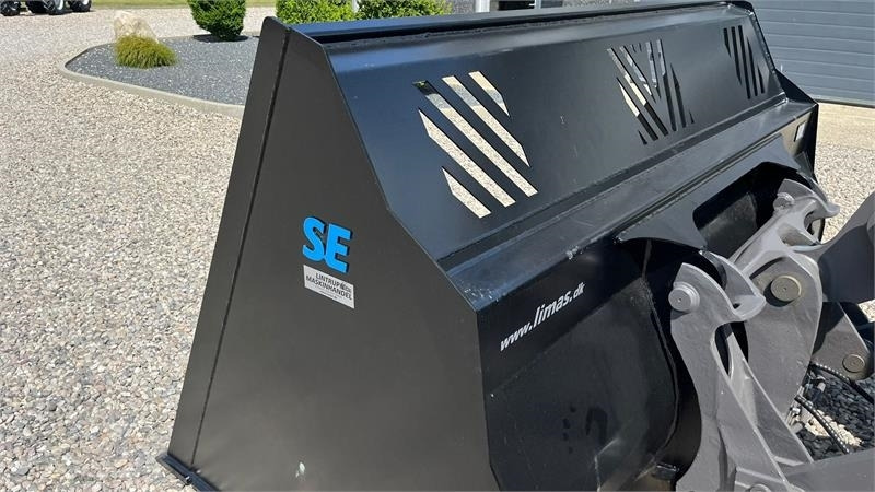 Volvo 4m3 skovl med Volvo beslag på. Den er 2.75m bred - Pá carregadora de rodas: foto 5 Volvo 4m3 skovl med Volvo beslag på. Den er 2.75m bred - Pá carregadora de rodas: foto 5