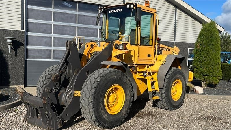 Volvo L70E Med hurtigskift og centralsmørring  - Pá carregadora de rodas: foto 2 Volvo L70E Med hurtigskift og centralsmørring  - Pá carregadora de rodas: foto 2